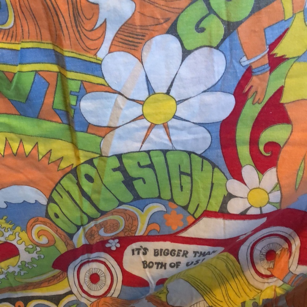 VINTAGE 1970’s cotton TWIN COVER/BEDSPREAD